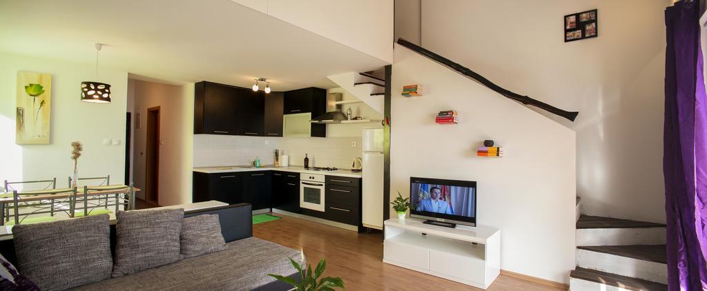 Apartments Fiona - Away From City Crowds 马卡尔斯卡 客房 照片