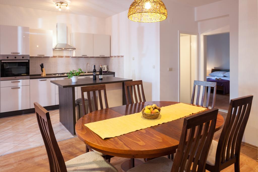 Apartments Fiona - Away From City Crowds 马卡尔斯卡 客房 照片